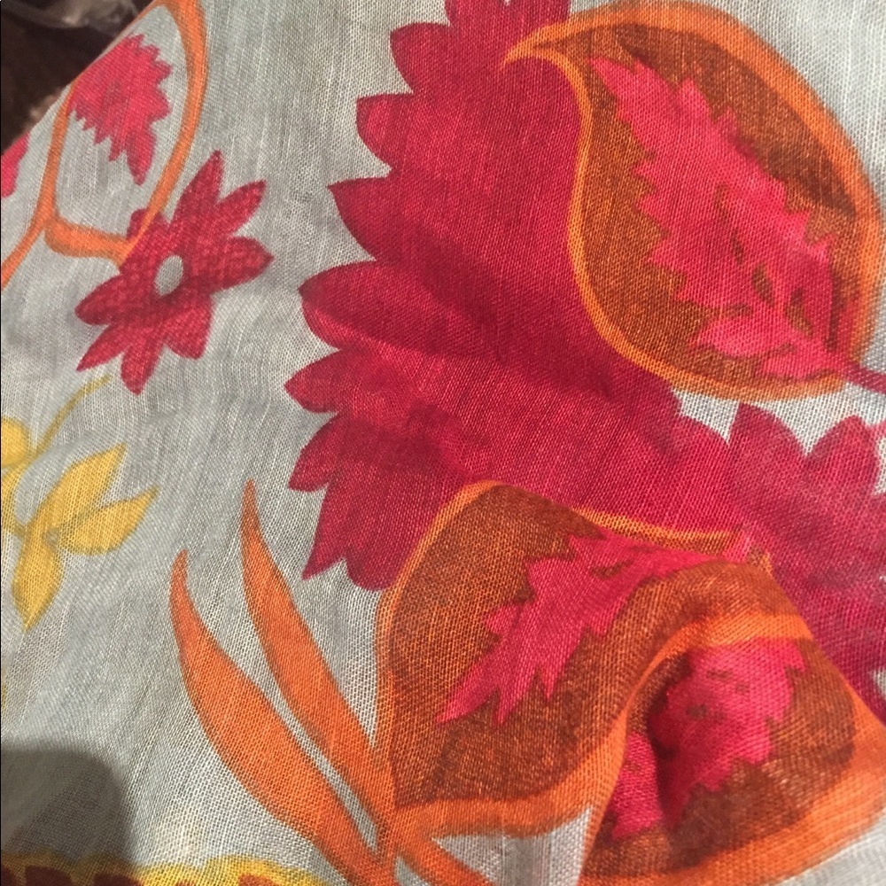 Spartina 449 Infinity Scarf with Tassels Indian Flower  - NWT Retired Pattern - Picture 8 of 9